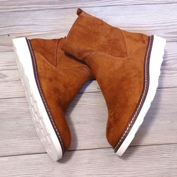 (60-3459) Universal Thread Challah Boots Size 10 - Picture 8 of 11